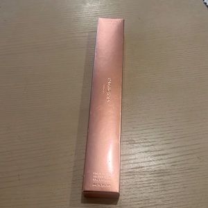 Patrick Ta setting fan